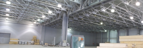 high-bay-lights-vs-floodlights-difference