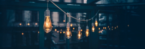 which element are used in light bulb filaments